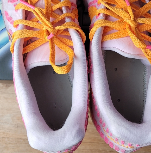 Nike Pink and Orange Sneakers - Picture 6 of 8